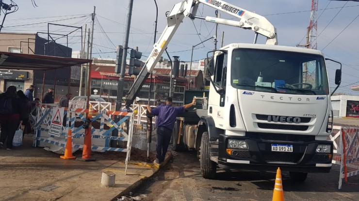 AySA realizó trabajos para mejorar la red de agua en Quilmes